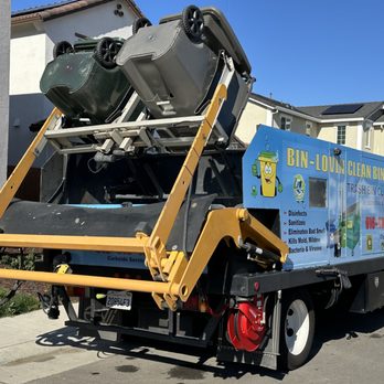 Bin-Lovin Clean Bins - Trash bins cleaning inside our hopper - Pressure Washers Near Me Bin-Lovin Clean Bins - Trash bins cleaning inside our hopper - Pressure Washers Near Me
