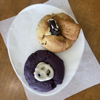 Ssum Coffee - Ube White Chocolate Cookie & Lotus Cookie - Coffee & Tea Near Me - Anaheim, California Ssum Coffee - Ube White Chocolate Cookie & Lotus Cookie - Coffee & Tea Near Me - Anaheim, California