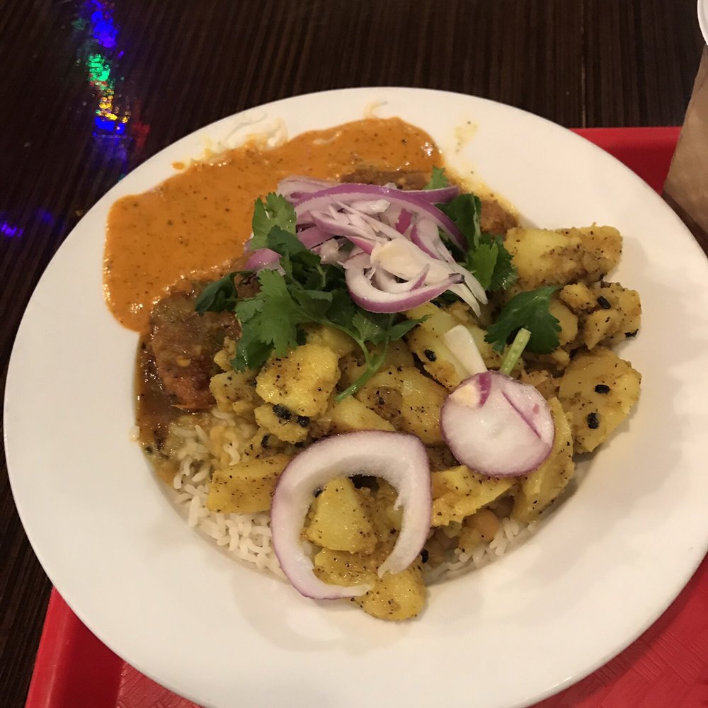 Bridges Nepali Cuisine - Northside - Pork chili rice bowl with potatoes - Himalayan/Nepalese Near Me - Cincinnati, Ohio Bridges Nepali Cuisine - Northside - Pork chili rice bowl with potatoes - Himalayan/Nepalese Near Me - Cincinnati, Ohio