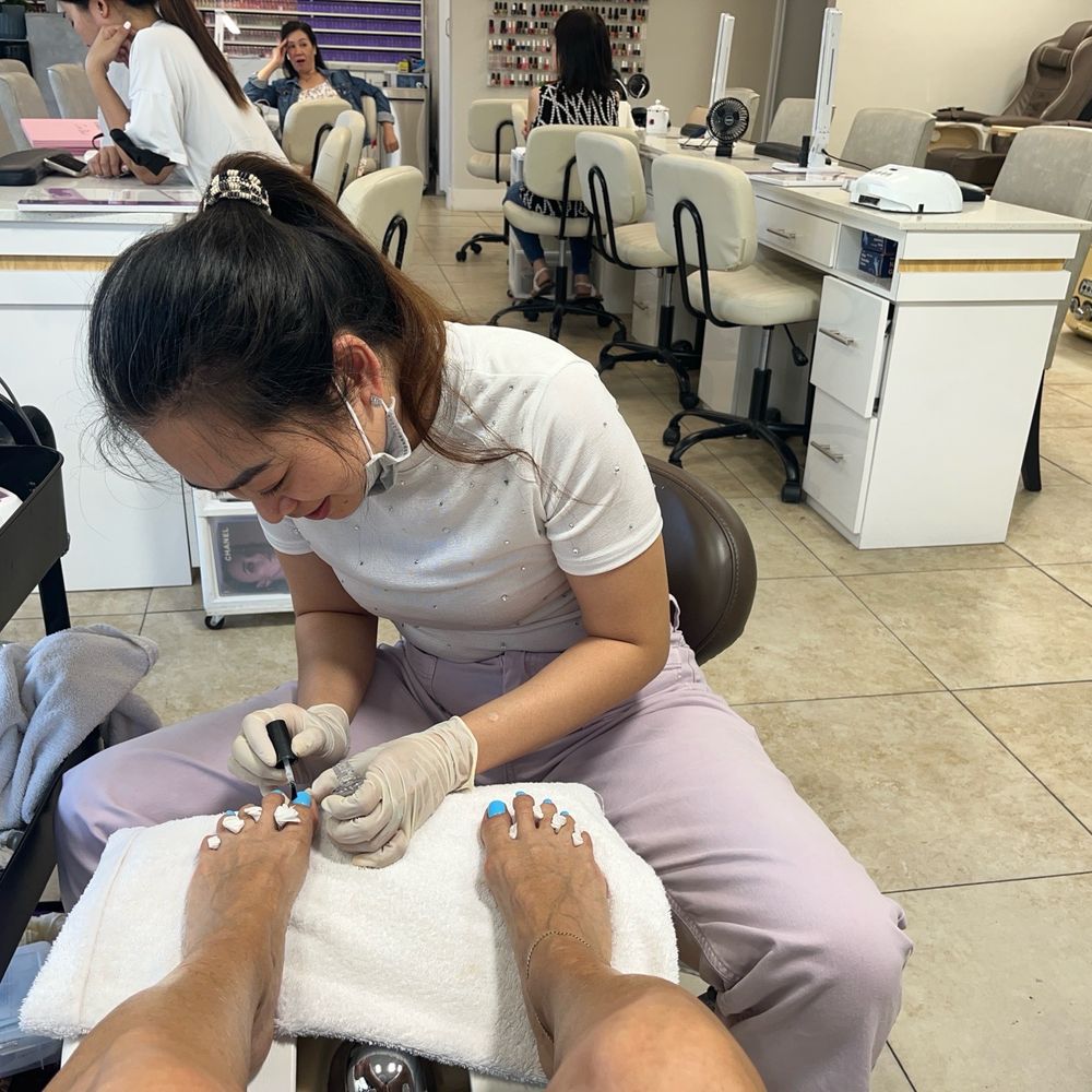 amazing pedicure - maybe the best ever!! amazing pedicure - maybe the best ever!!