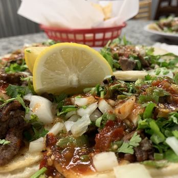 Taqueria Modesto - Beef tacos - Mexican Near Me - Modesto, California