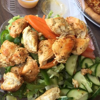 Mama Bear's Kitchen - Grilled chicken salad... the chicken has a lot of flavor and very tasty!! Highly recommend it - Pizza Near Me - Quincy, Massachusetts Mama Bear's Kitchen - Grilled chicken salad... the chicken has a lot of flavor and very tasty!! Highly recommend it - Pizza Near Me - Quincy, Massachusetts