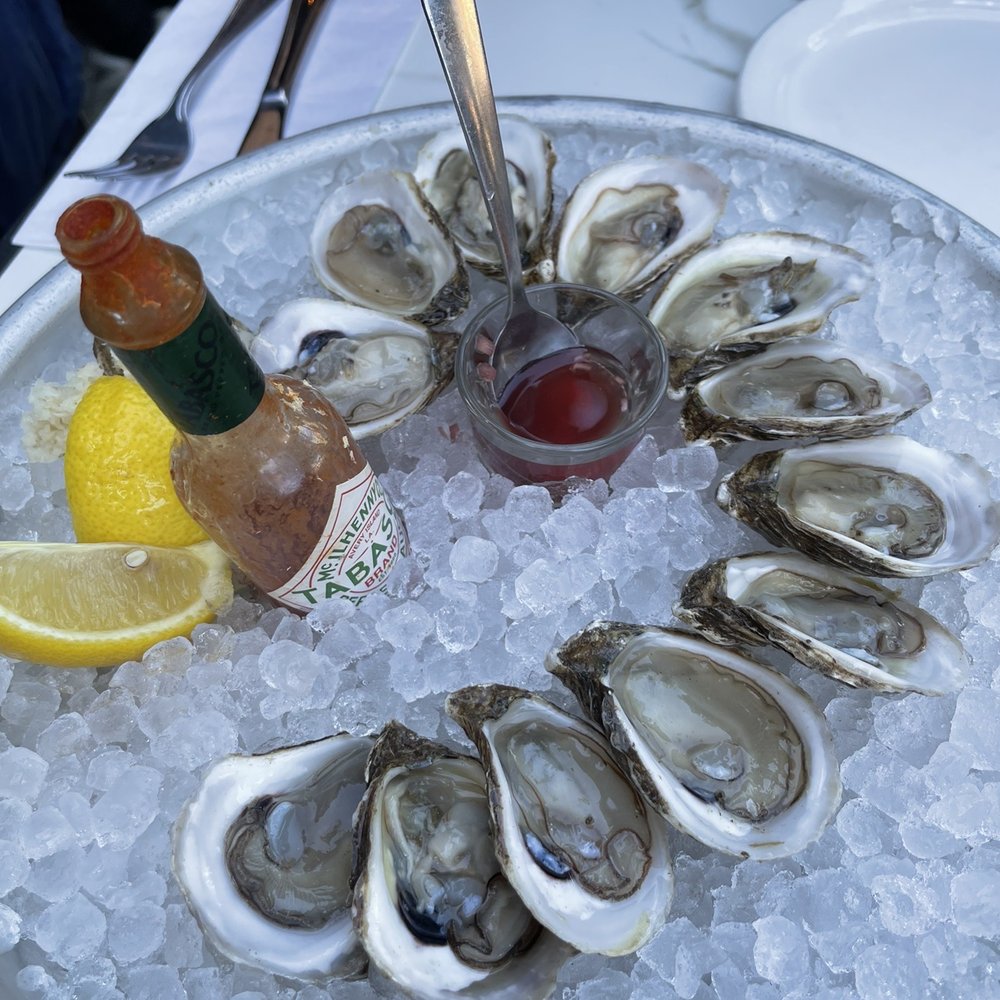 Lucille's Oyster Dive - 1 dozen Lucille's pearls - Seafood Near Me - Montreal, Quebec Lucille's Oyster Dive - 1 dozen Lucille's pearls - Seafood Near Me - Montreal, Quebec