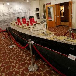 The Queen Mary's CHILL - The Queen Mary Lego Set