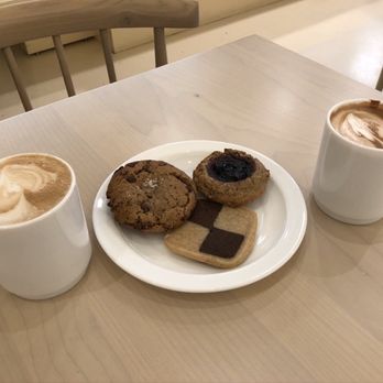 Flourist - Bakeries Near Me - Vancouver, British Columbia