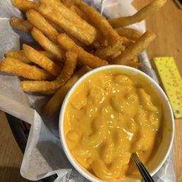 Kids Mac and cheese with fries which Kids Mac and cheese with fries which