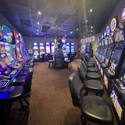 Choctaw Travel Plaza-Stringtown - Small slot machine room inside
