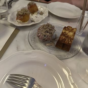 Renée - Cheese croquettes and steak tartare - Bistros Near Me - Nice, 06
