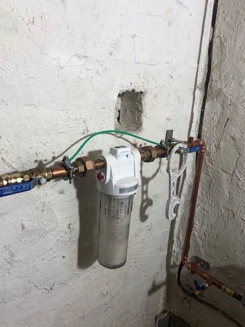 Slide of A Sharp Contracting