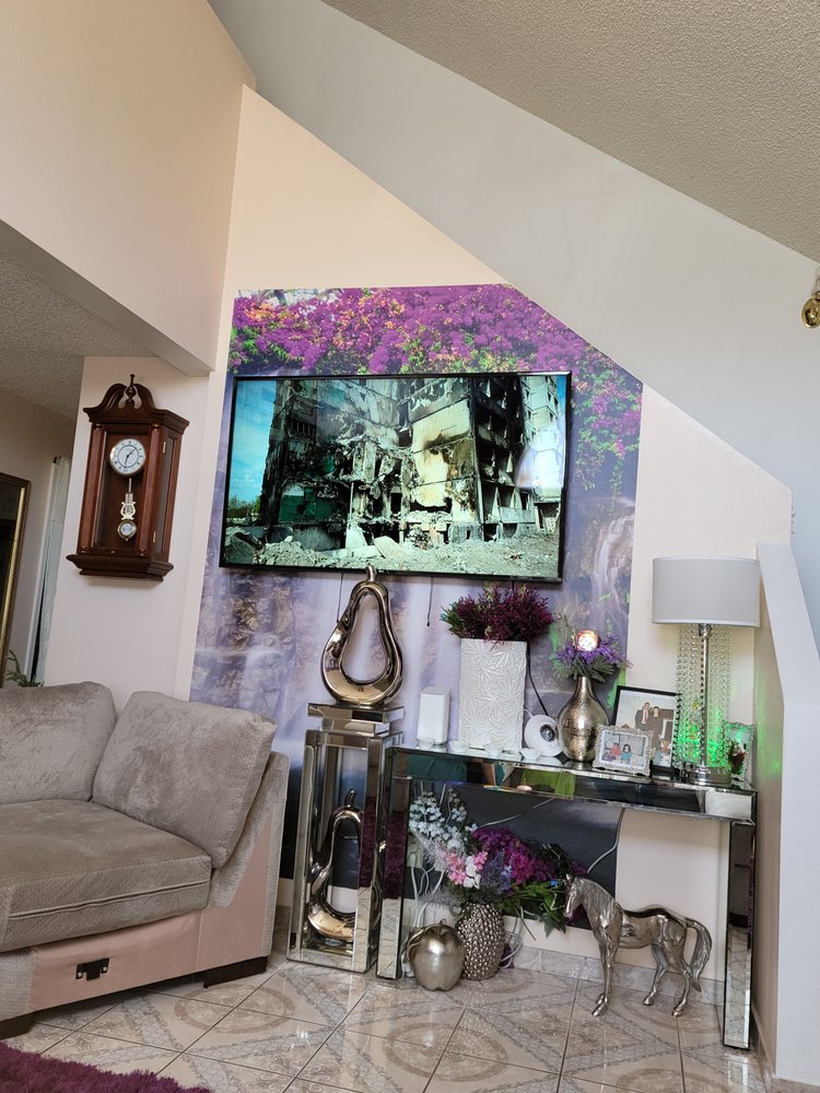 LAS VEGAS TV REPAIR CENTER Updated May 2024 11 Photos & 11 Reviews