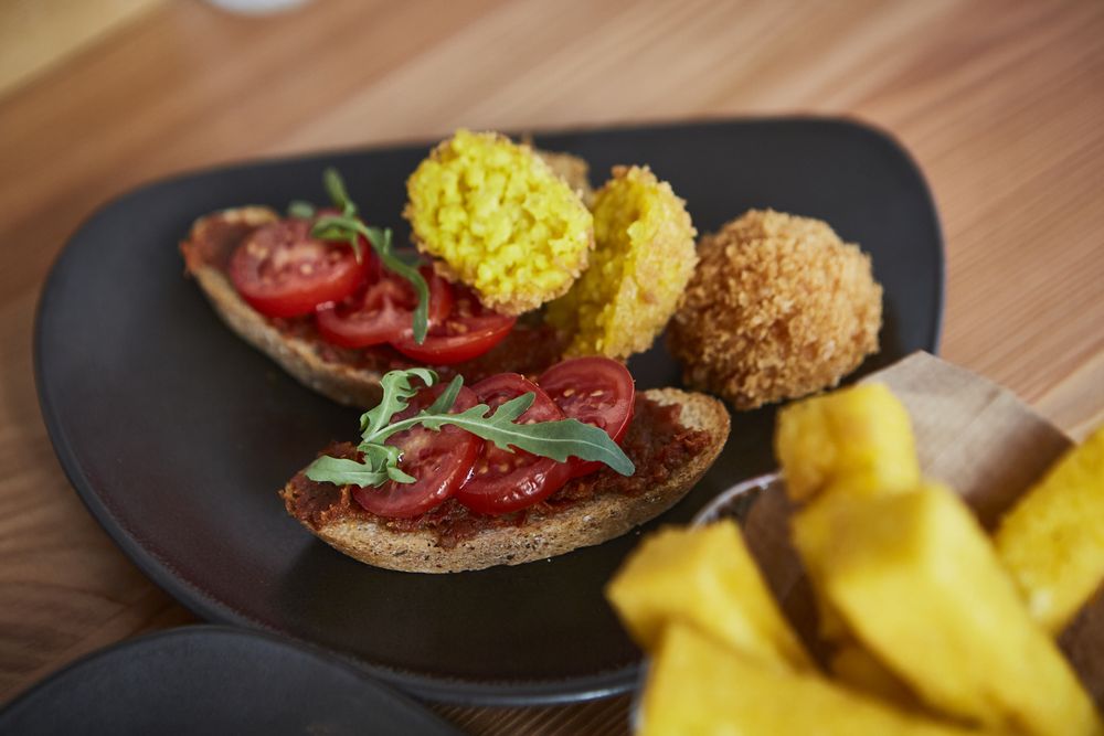 SANKTANNAS / alpine eatery