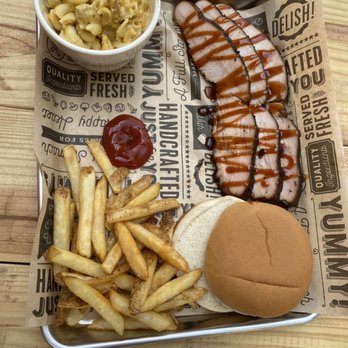 Back Deck BBQ - Smoked Turkey, fries, smoked Mac& cheese - Food Trucks Near Me - Louisville, Kentucky