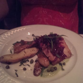 Vienna Wine Bar - Helenas Mahi Mahi My Filet Stroganoff - Wine Bars Near Me - Davie, Florida