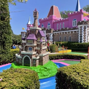 Par-King Skill Golf - Amusement Parks Near Me - Lincolnshire, Illinois
