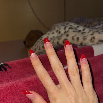 Polished Nail Bar - Day Spas Near Me - Pensacola, Florida