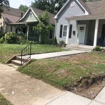 Affordable Concrete Driveways - Replaced old sidewalk - General Contractors Near Me - La Vergne, Tennessee Affordable Concrete Driveways - Replaced old sidewalk - General Contractors Near Me - La Vergne, Tennessee