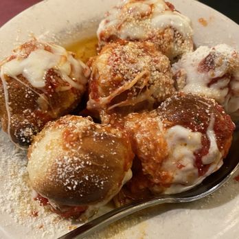 Pizzoodles - Naughty Garlic Knots - Italian Near Me - Vero Beach, Florida Pizzoodles - Naughty Garlic Knots - Italian Near Me - Vero Beach, Florida