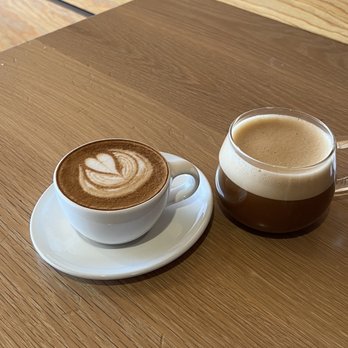 Blue Bottle Coffee - South Beverly - Cappuccino (YUM) and hot nola - Coffee & Tea Near Me - Beverly Hills, California Blue Bottle Coffee - South Beverly - Cappuccino (YUM) and hot nola - Coffee & Tea Near Me - Beverly Hills, California
