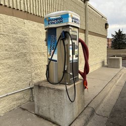 $3 Car Wash - Vacuum