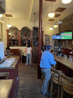 Chez Lucien by null