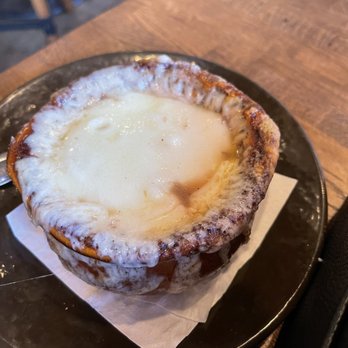 Full On Craft Eats & Drinks - French Onion - Bars Near Me - Rockville, Maryland