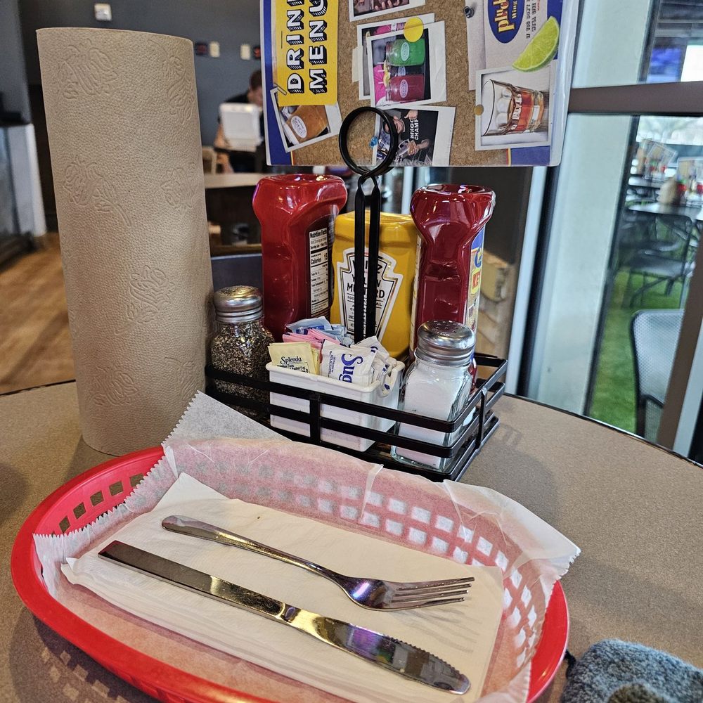 Pluckers Wing Bar - Lakeline - High top set up - American Near Me - Cedar Park, Texas Pluckers Wing Bar - Lakeline - High top set up - American Near Me - Cedar Park, Texas