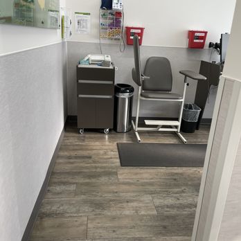 Quest Diagnostics - Room number four. - Laboratory Testing Near Me - Apopka, Florida Quest Diagnostics - Room number four. - Laboratory Testing Near Me - Apopka, Florida