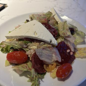 Romano Bar & Grill - Dinner Greek salad - Italian Near Me - Roseville, Michigan