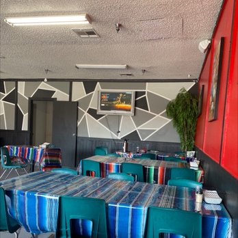 Chela's y Carnitas - The dining area - Mexican Near Me - Victorville, California Chela's y Carnitas - The dining area - Mexican Near Me - Victorville, California