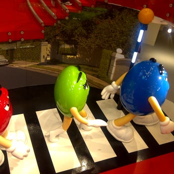 M&M's World - Candy Stores Near Me - London, XGL M&M's World - Candy Stores Near Me - London, XGL
