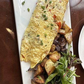 All Meal Prep Kitchen & Cafe - AMP Omelette - Food Delivery Services Near Me - Chicago, Illinois All Meal Prep Kitchen & Cafe - AMP Omelette - Food Delivery Services Near Me - Chicago, Illinois