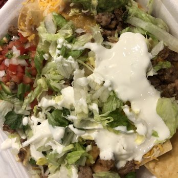 R Burgers - Carne asada nachos - Burgers Near Me - Riverside, California R Burgers - Carne asada nachos - Burgers Near Me - Riverside, California