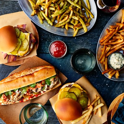 Fred's Meat & Bread by Wonder by null