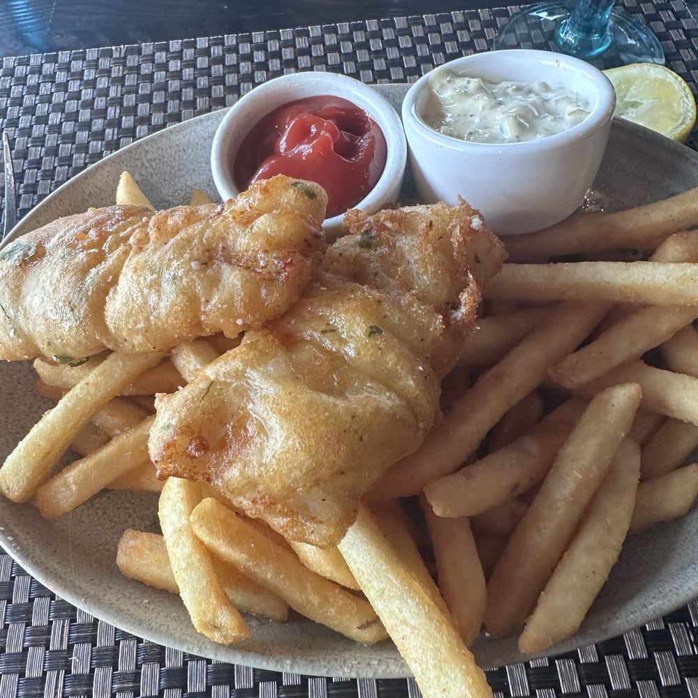 Six Seven Restaurant - Fish & Chips not halibut like on the menu - New American Near Me - Seattle, Washington Six Seven Restaurant - Fish & Chips not halibut like on the menu - New American Near Me - Seattle, Washington