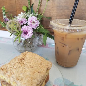 Fonk's Coffee House - Cafes Near Me - Colfax, Washington