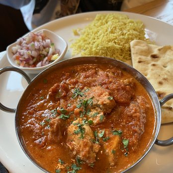The Sheffield - Chicken curry platter - Bars Near Me - Rochester, New York The Sheffield - Chicken curry platter - Bars Near Me - Rochester, New York