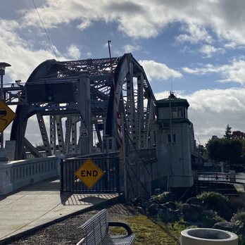 High Street Bridge - Landmarks & Historical Buildings Near Me - Alameda, California High Street Bridge - Landmarks & Historical Buildings Near Me - Alameda, California
