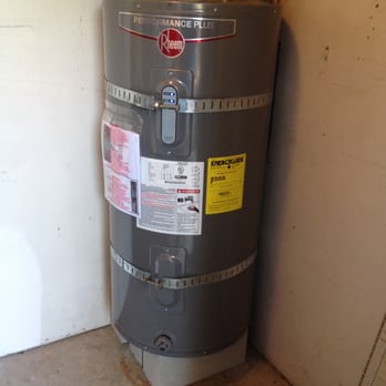 Water Heater Online - That's the new heater installed about an hour ago. Speaks for itself. - Water Heater Installation/Repair Near Me - San Diego, California Water Heater Online - That's the new heater installed about an hour ago. Speaks for itself. - Water Heater Installation/Repair Near Me - San Diego, California