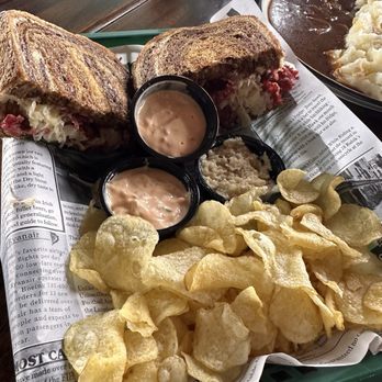 Independent Pub - All was so yummy. Meatloaf and Ruben. Guiness beer. Will be back fast. - Irish Pub Near Me - Cape Coral, Florida Independent Pub - All was so yummy. Meatloaf and Ruben. Guiness beer. Will be back fast. - Irish Pub Near Me - Cape Coral, Florida