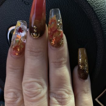 Nails Virasones - Fall nails - Nail Salons Near Me - Akron, Ohio
