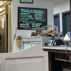 Mil-Lee's Diner - The name remains the same!