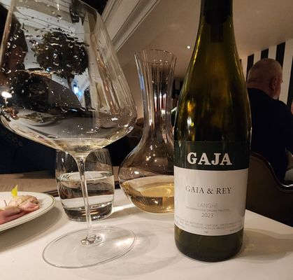 Novikov Restaurant & Bar by null