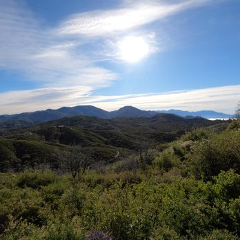 Vetter Mountain Lookout - Hiking Near Me - La Cañada Flintridge, California