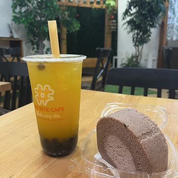 One Bite Cafe - Mango Jasmine refresher and chocolate roll cake - Cafes Near Me - Lake Forest Park, Washington