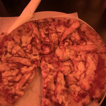 Kat's Cafe - Honey Barbeque Chicken Pizza - New American Near Me - Atlanta, Georgia