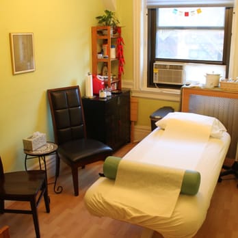 Juliette Aiyana - Private, clean, and relaxing treatment rooms at Aiyana Acupuncture & Chinese Herbs, NYC. - Acupuncture Near Me - New York, New York Juliette Aiyana - Private, clean, and relaxing treatment rooms at Aiyana Acupuncture & Chinese Herbs, NYC. - Acupuncture Near Me - New York, New York