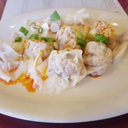 Spicy wontons