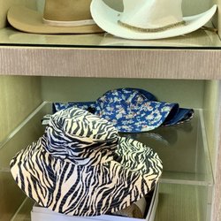 bCafé - Hats!