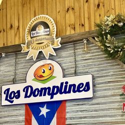Los Domplines