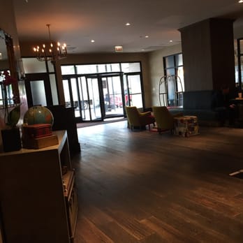 Hotel Lincoln - Hotels Near Me - Chicago, Illinois